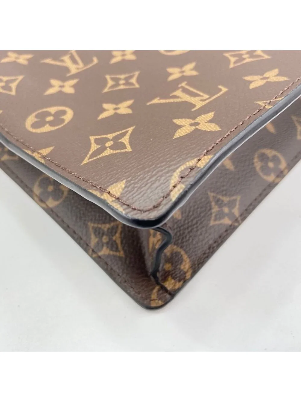Louis Vuitton this authentic
